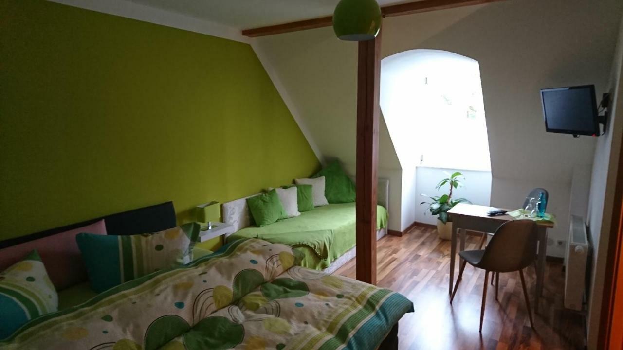 Restaurant Rosengarten نيوروبين المظهر الخارجي الصورة